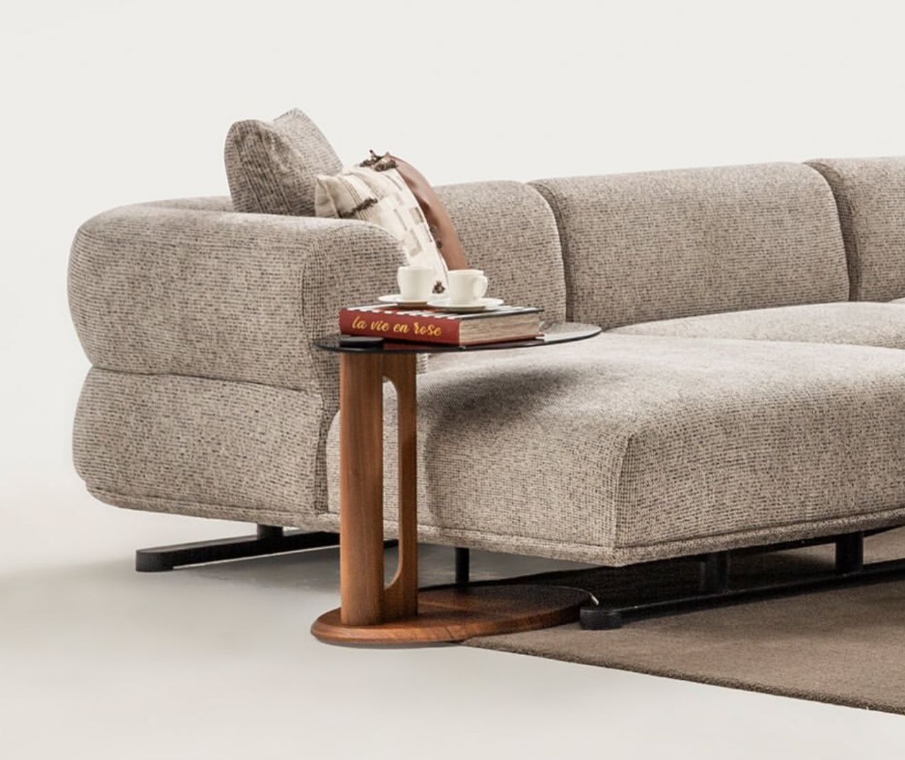 Canapé Hermes avec chaise longue et table d’appoint en bois