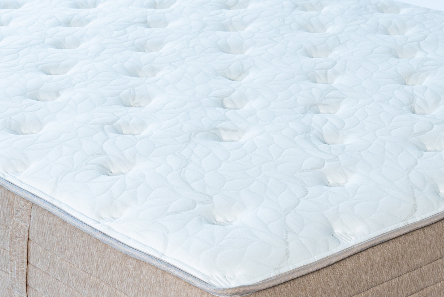 Matelas Ultra Comfort épais avec surface matelassée